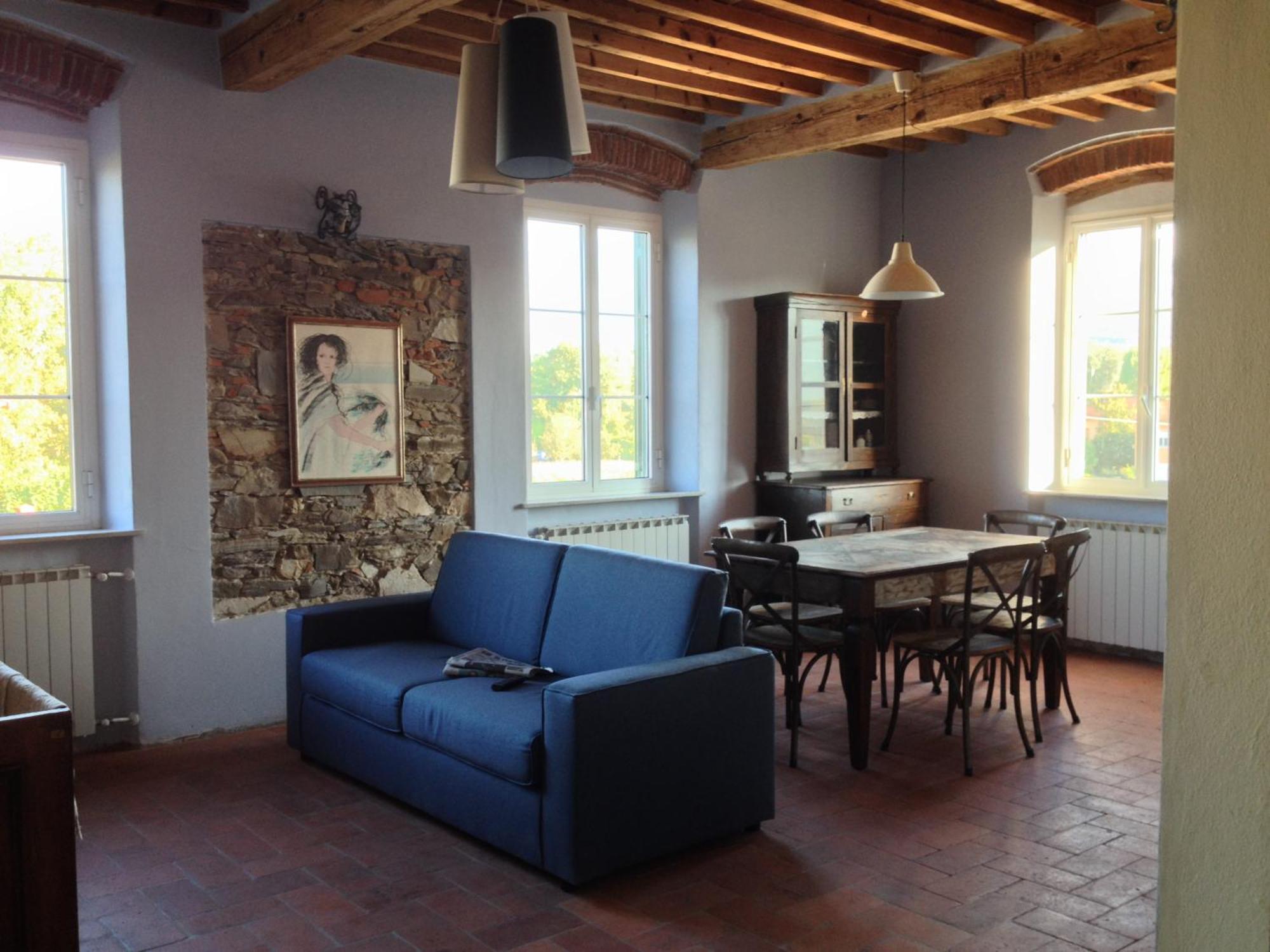 Casa De Servi Lucca Esterno foto